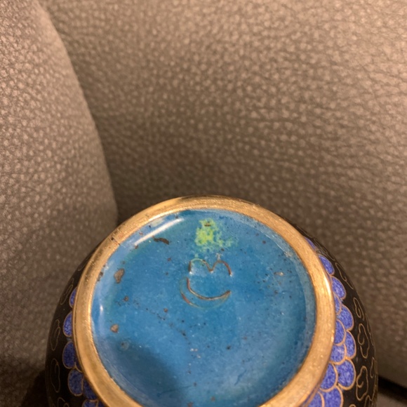 Vintage Cloisonné Floral Vase 8” H and 2 1/2” Rim to Rim - Picture 6 of 7